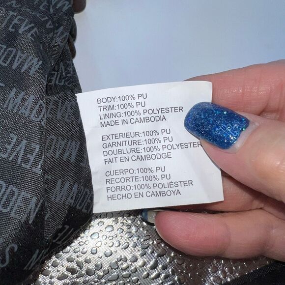 Steve Madden Faux Leather Crossbody Signature Bag with Guitar Strap - Picture 9 of 12